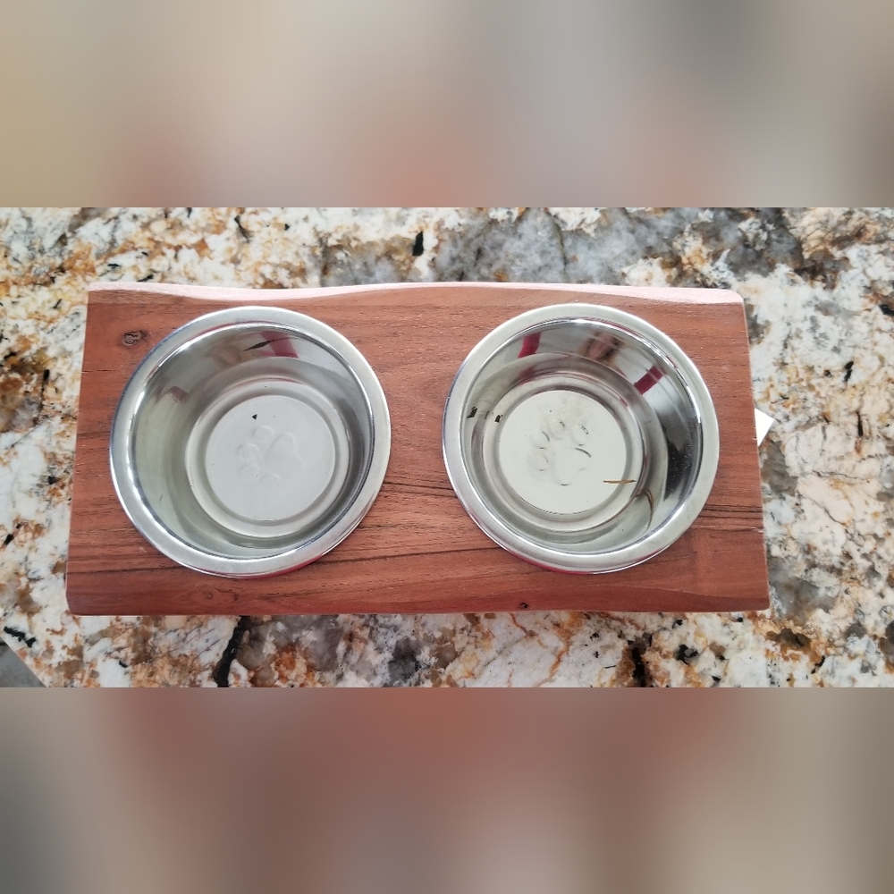 Dog dish